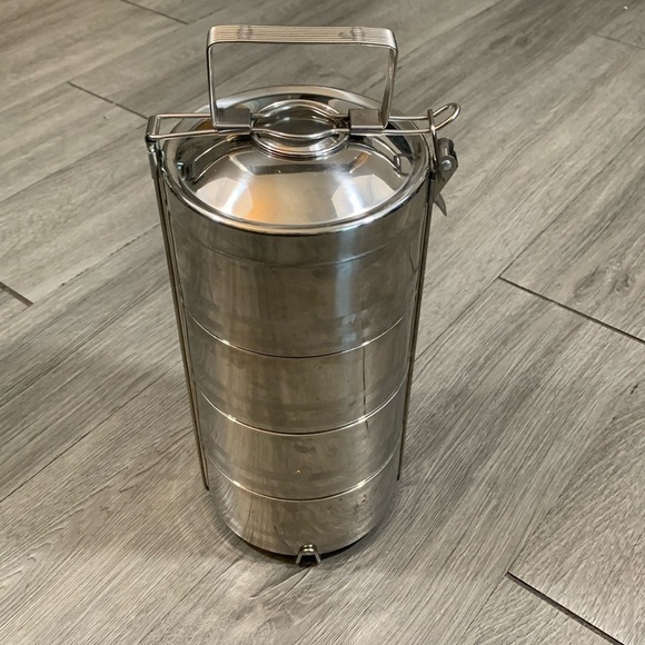 Insulated 4 Layer Stainless Steel Hot Food Container - Picture 1 of 9